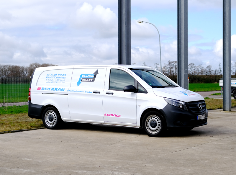 Das Bild zeigt ein Servicefahrzeug von Mechanik Taucha.